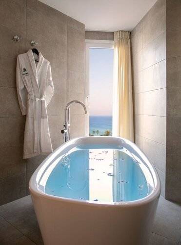 Vangelis Hotel & Suites
