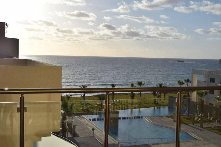 Blue Lagoon Kosher Hotel