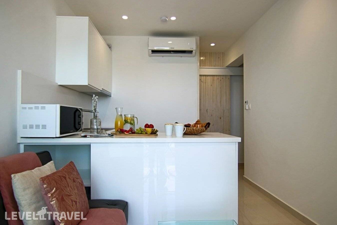 фотографии отеля Phaedrus Living Onyx Flat Lighthouse 48 в Кипр(Пафос) - фото №2