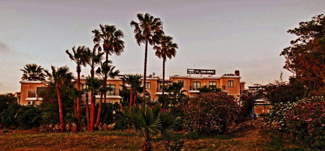 Hilltop Gardens