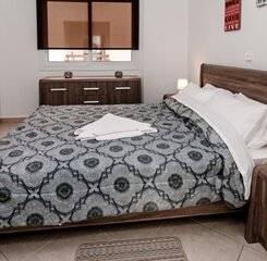 $item['hotel']['name']