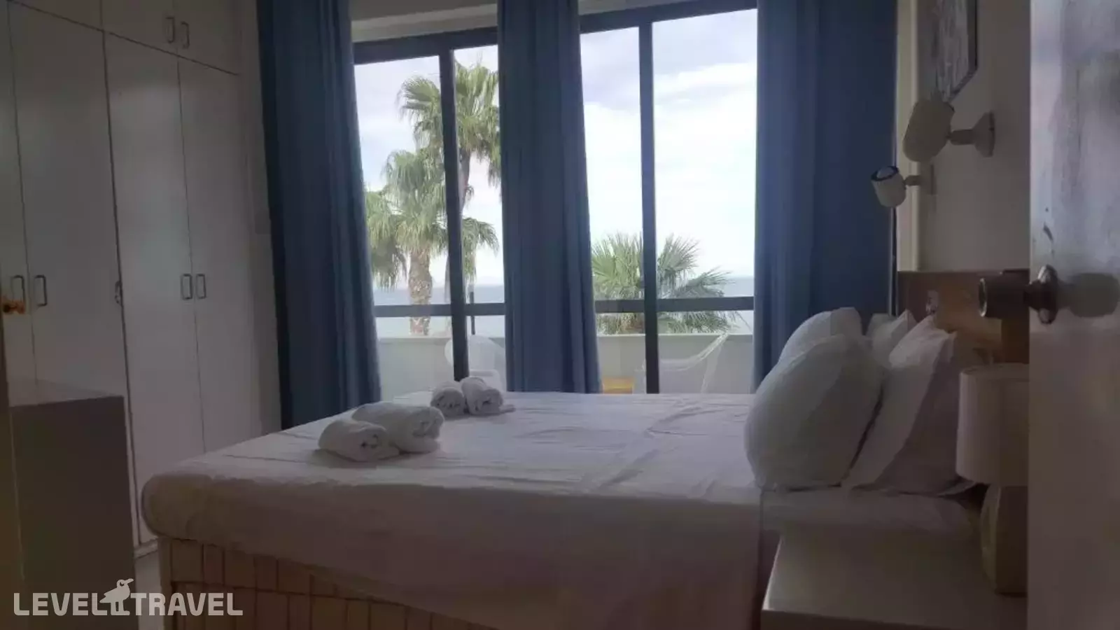 Alex Beach Apartment 203