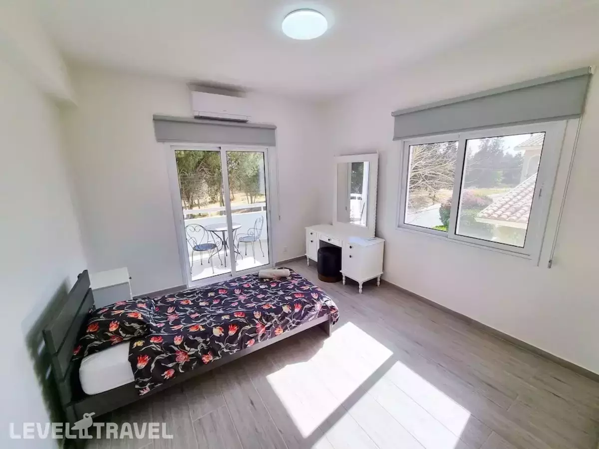 Green Land Apartment