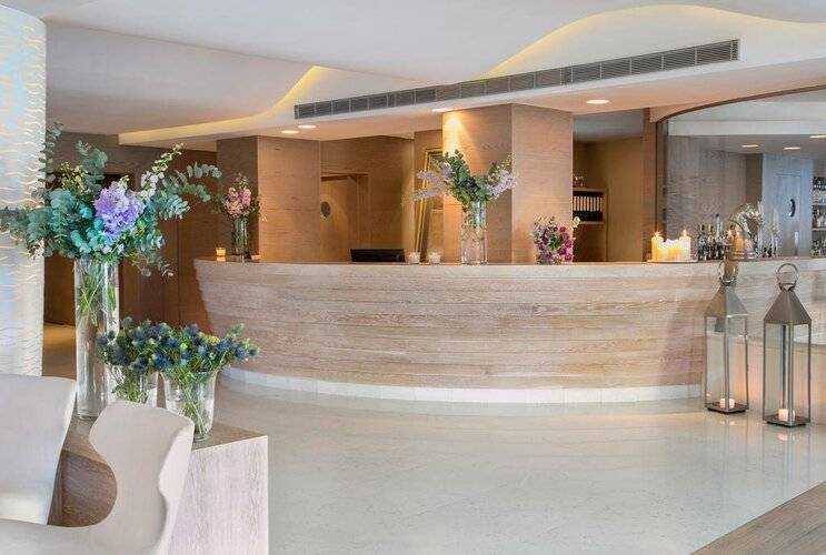 Alasia Hotel
