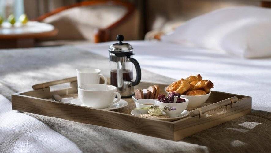 Alasia Hotel