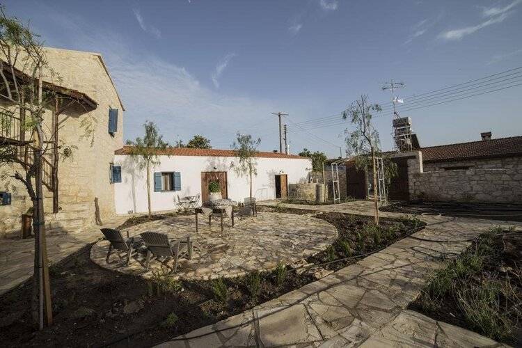 Meleni Cottage Houses