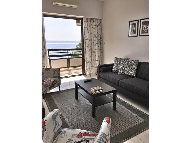 Pigeon Beach Hotel Apartments