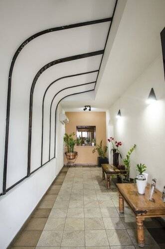 Pigeon Beach Hotel Apartments