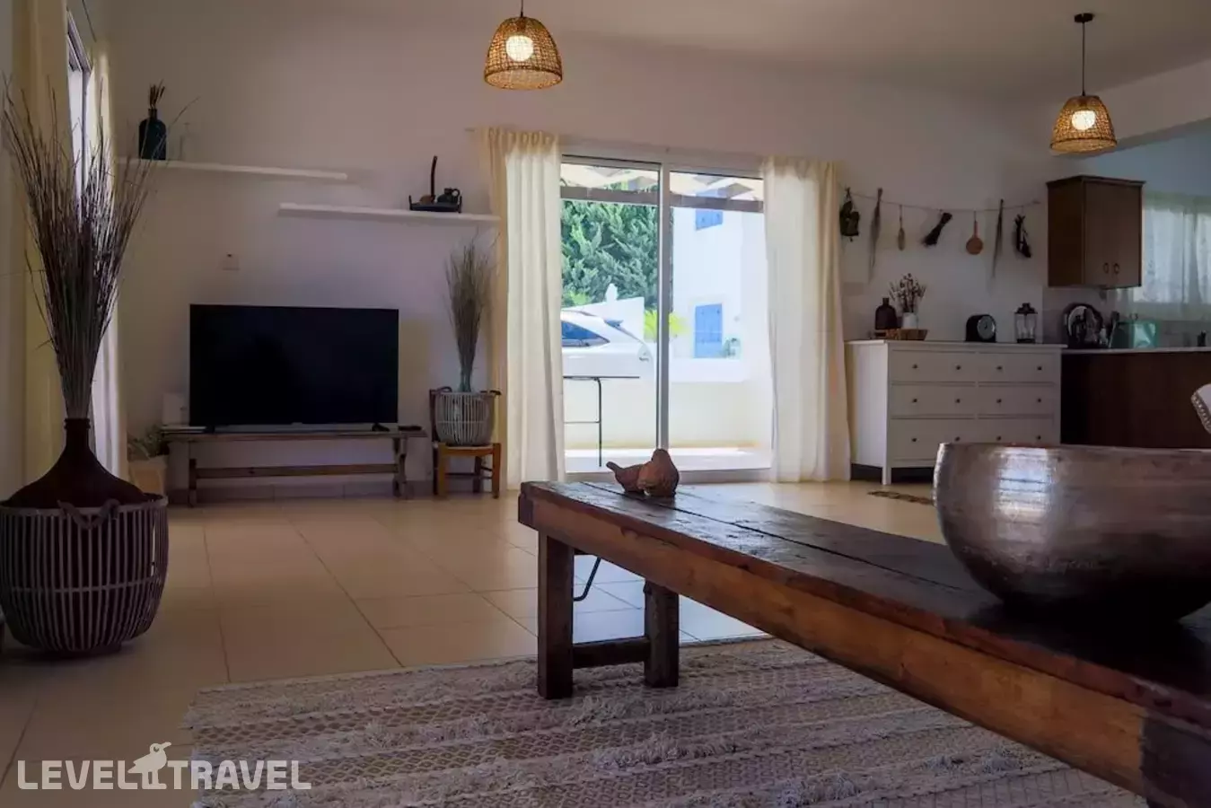 Phaedrus Living: Seaside Luxury Villa Anafi
