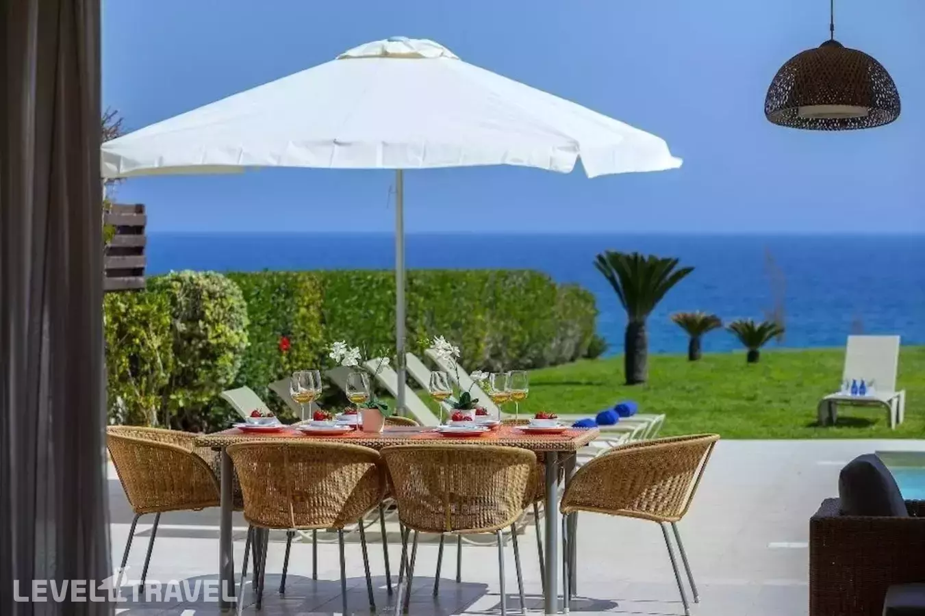 Protaras Beachfront Villa Pietra