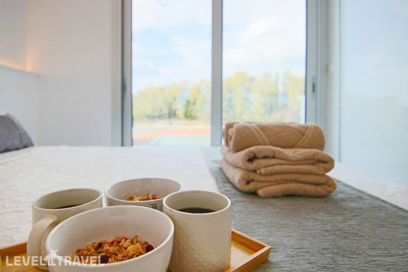 фотографии отеля Phaedrus Living: Seaside Executive Flat Harbour 101 в Кипр(Пафос) - фото №12