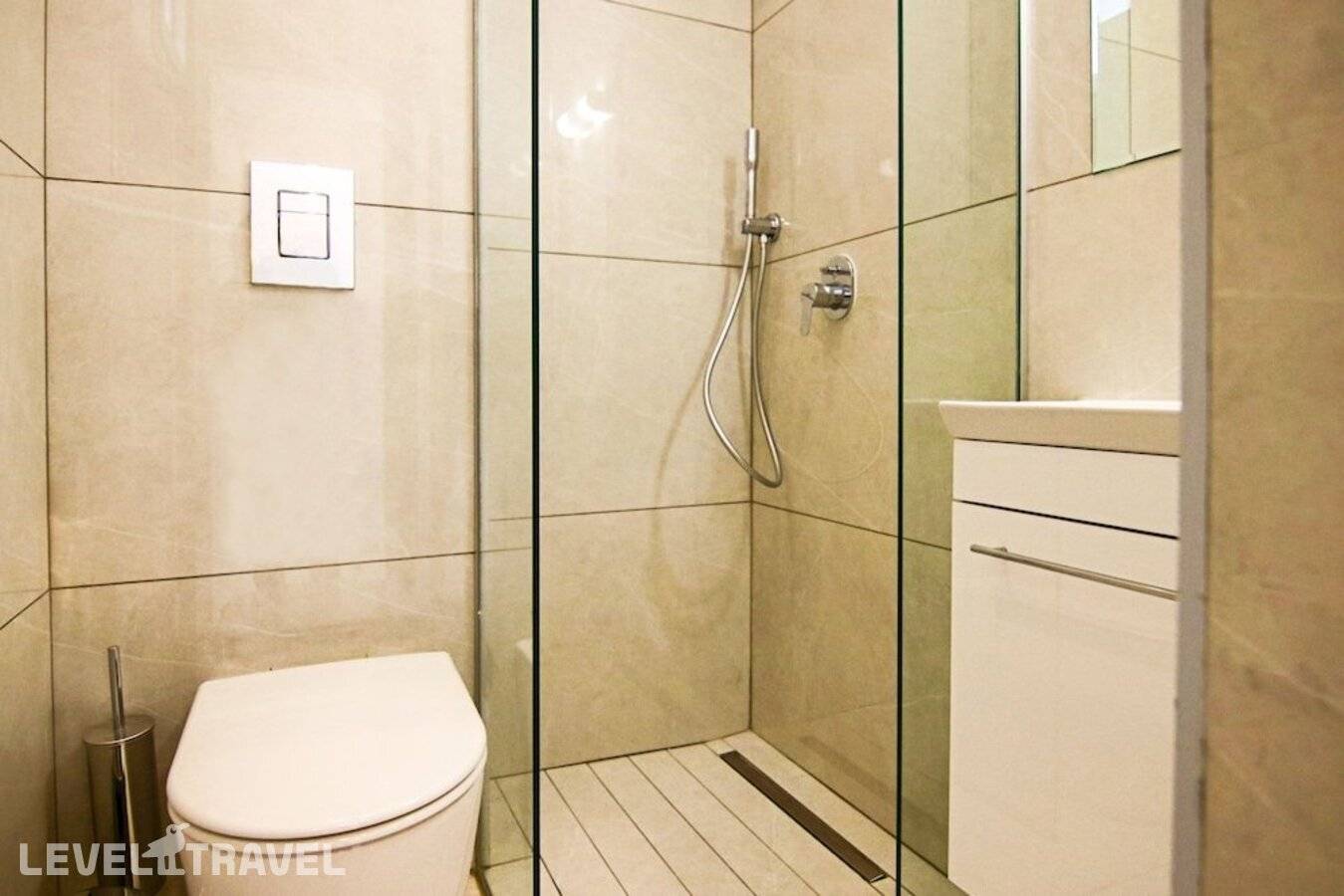 фотографии отеля Phaedrus Living: Seaside Executive Flat Harbour 101 в Кипр(Пафос) - фото №17