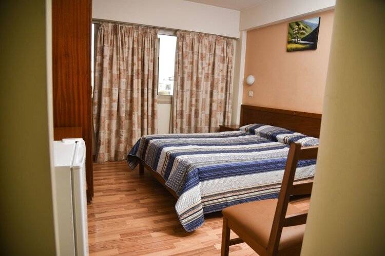 Elysso Hotel