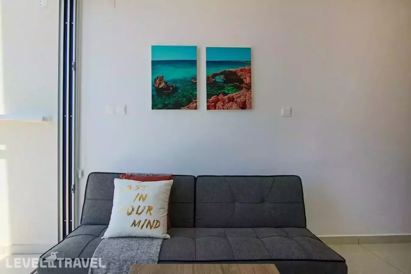 Phaedrus Living: Seaside Luxury Flat Harbour 110