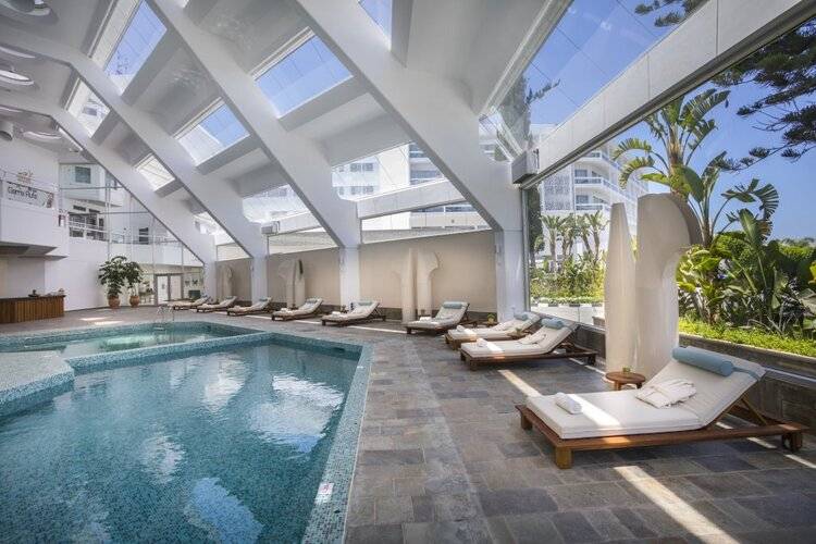 Leonardo Plaza Cypria Maris Beach Hotel & Spa
