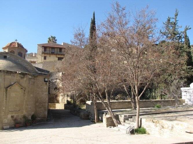 Vasilopoulos House