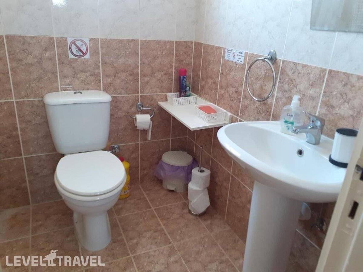Изображение отеля 8