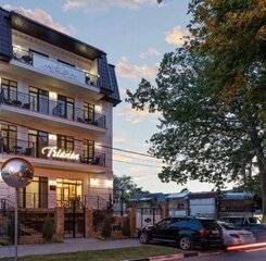 $item['hotel']['name']