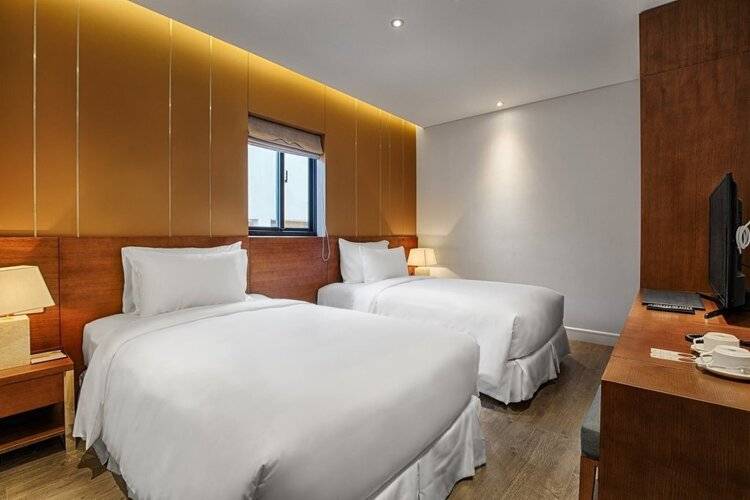 Avora Hotel