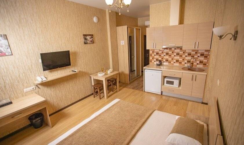 Grand Aero Hotel