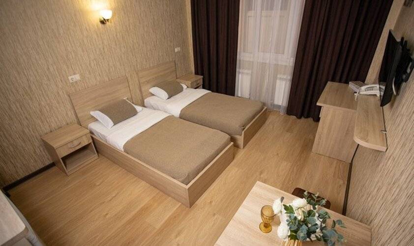 Grand Aero Hotel