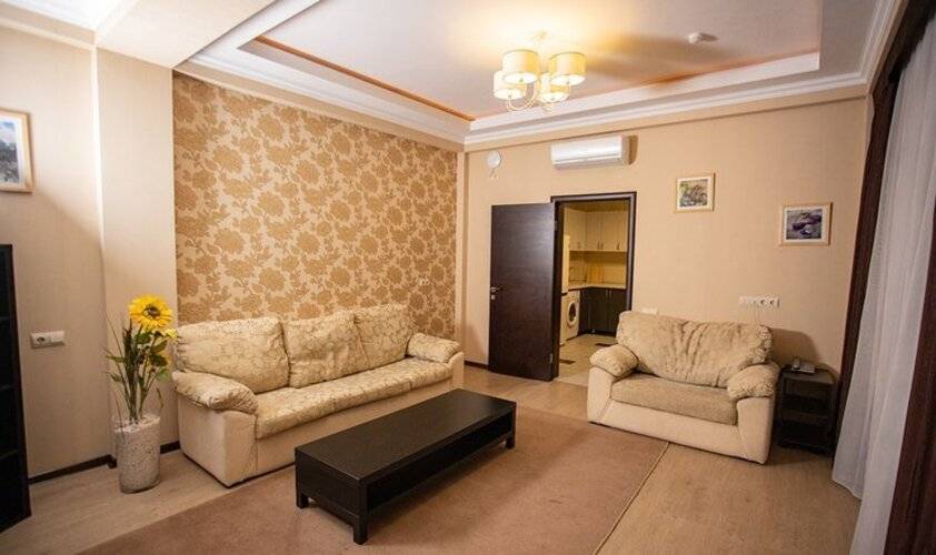 Grand Aero Hotel