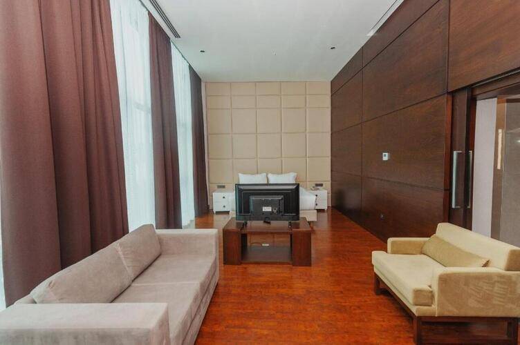 Legend Hotel
