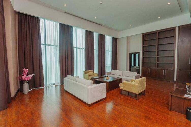 Legend Hotel