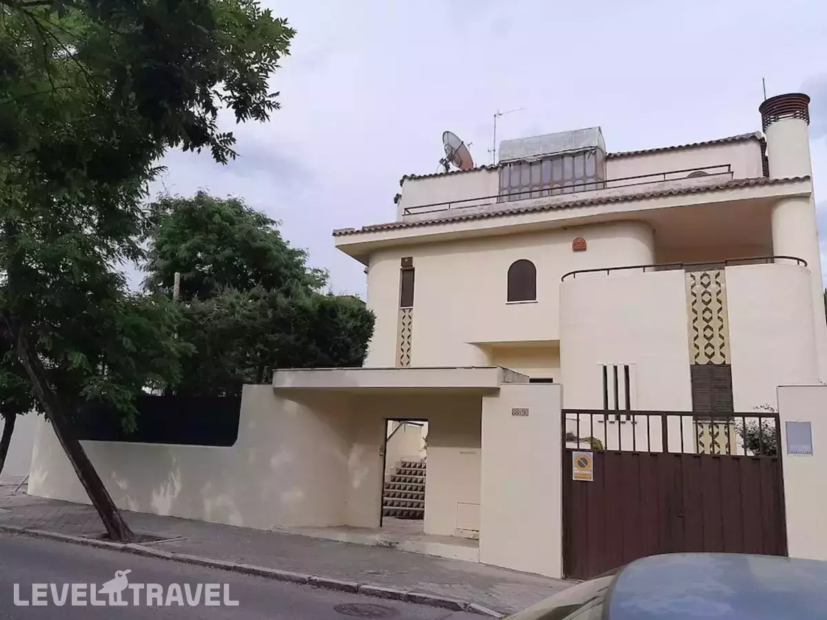 Residencia Casa Santo Angel (Adults Only 18+)