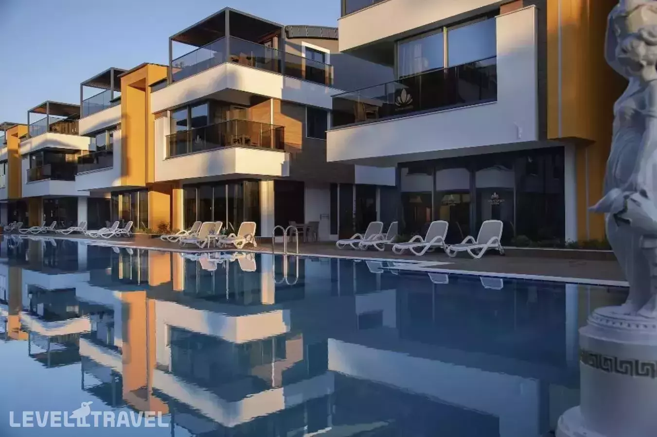 Elysium Green Suites