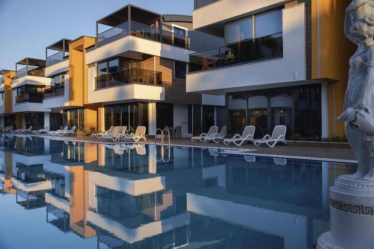 Elysium Green Suites