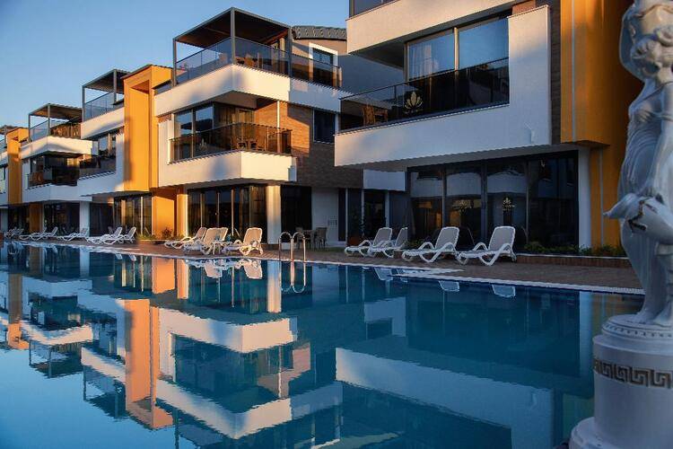 Elysium Green Suites
