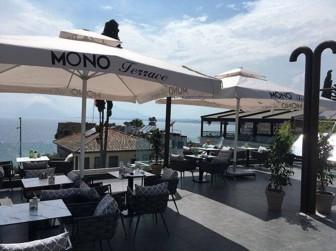 Mono Hotel