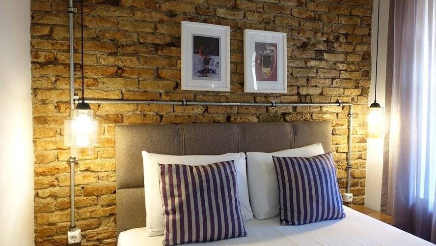 Mono Hotel