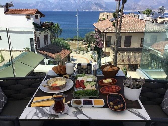 Mono Hotel