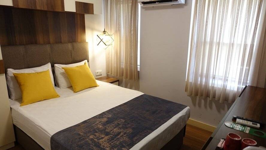Mono Hotel