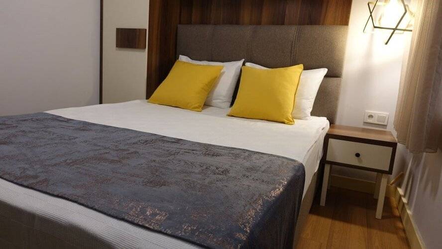 Mono Hotel