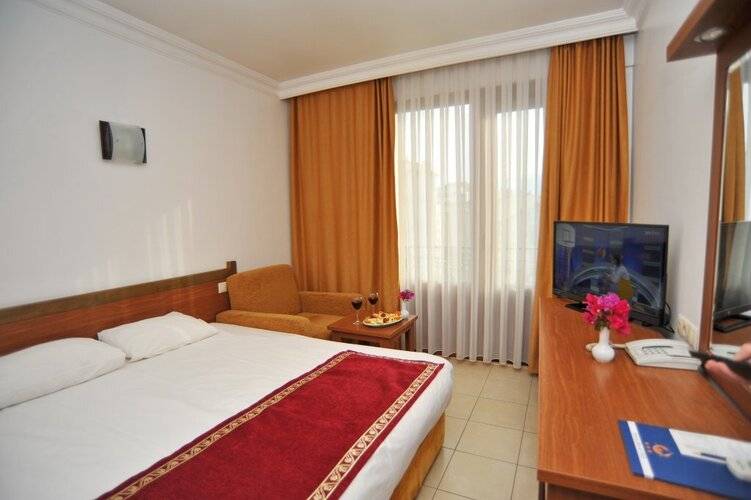 Royal Hill Hotel
