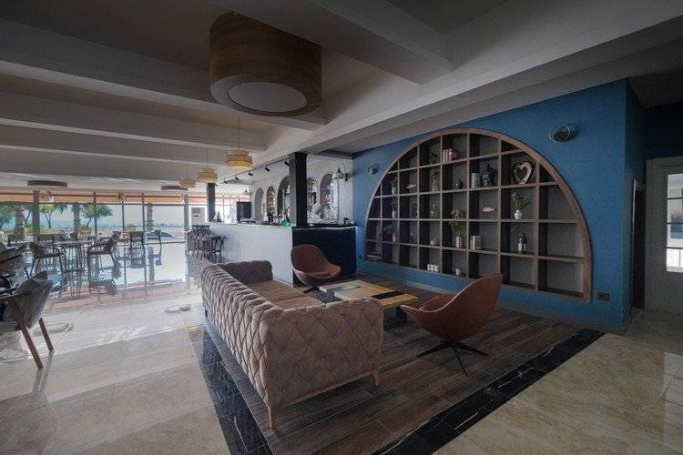 Qinn Hotel
