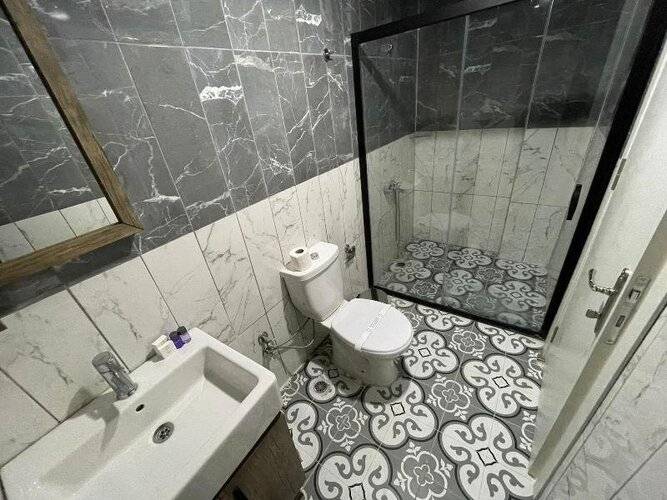 Seven City Hotel