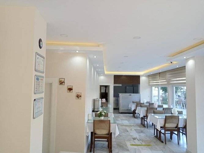 Ada Apart & Hotel