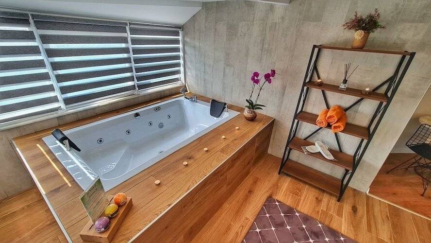 Letstay Sweet Home Apart Hotel