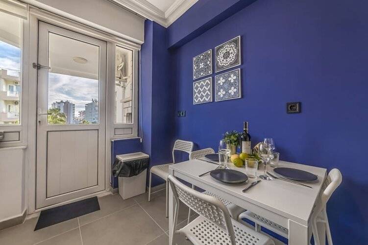 Melissa's Suites