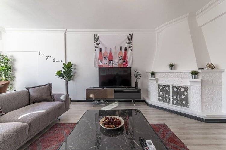Melissa's Suites