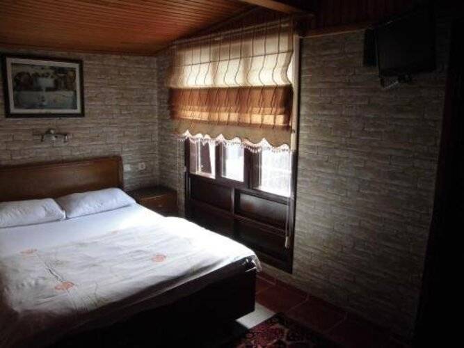 Sultan Pension