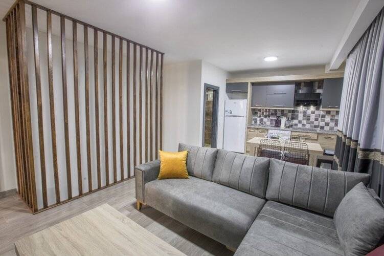 Elanis Suites