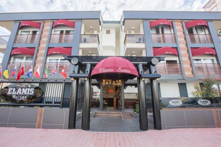 Elanis Suites