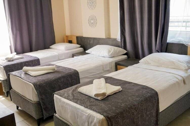 Anna Queen Hotel