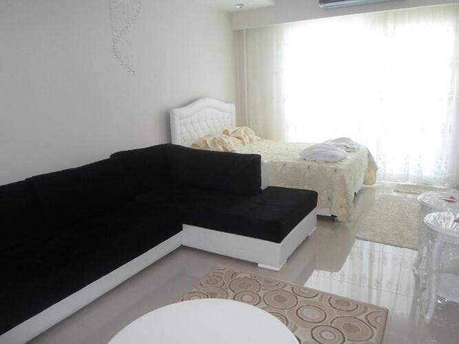 Azura Park Residence