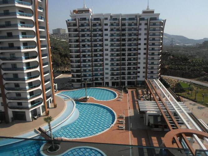 Azura Park Residence